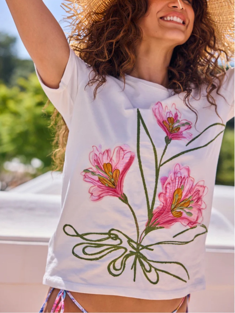 Agua Bendita Sz M T-shirt Gea Chroma White Pink Floral Embroidered Appliqué Top